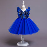 V-neck ruffled girl dress