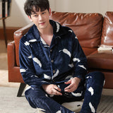 Flannel warm and thickened men's pajamas