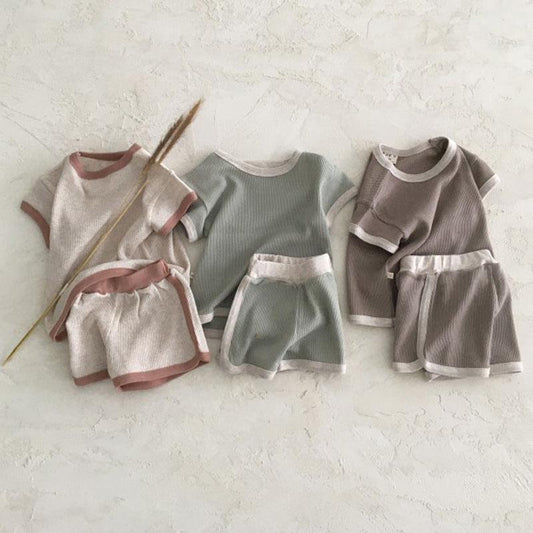 Infant and young children's clothing made of old casual sports short-sleeved suit - Almoni Express