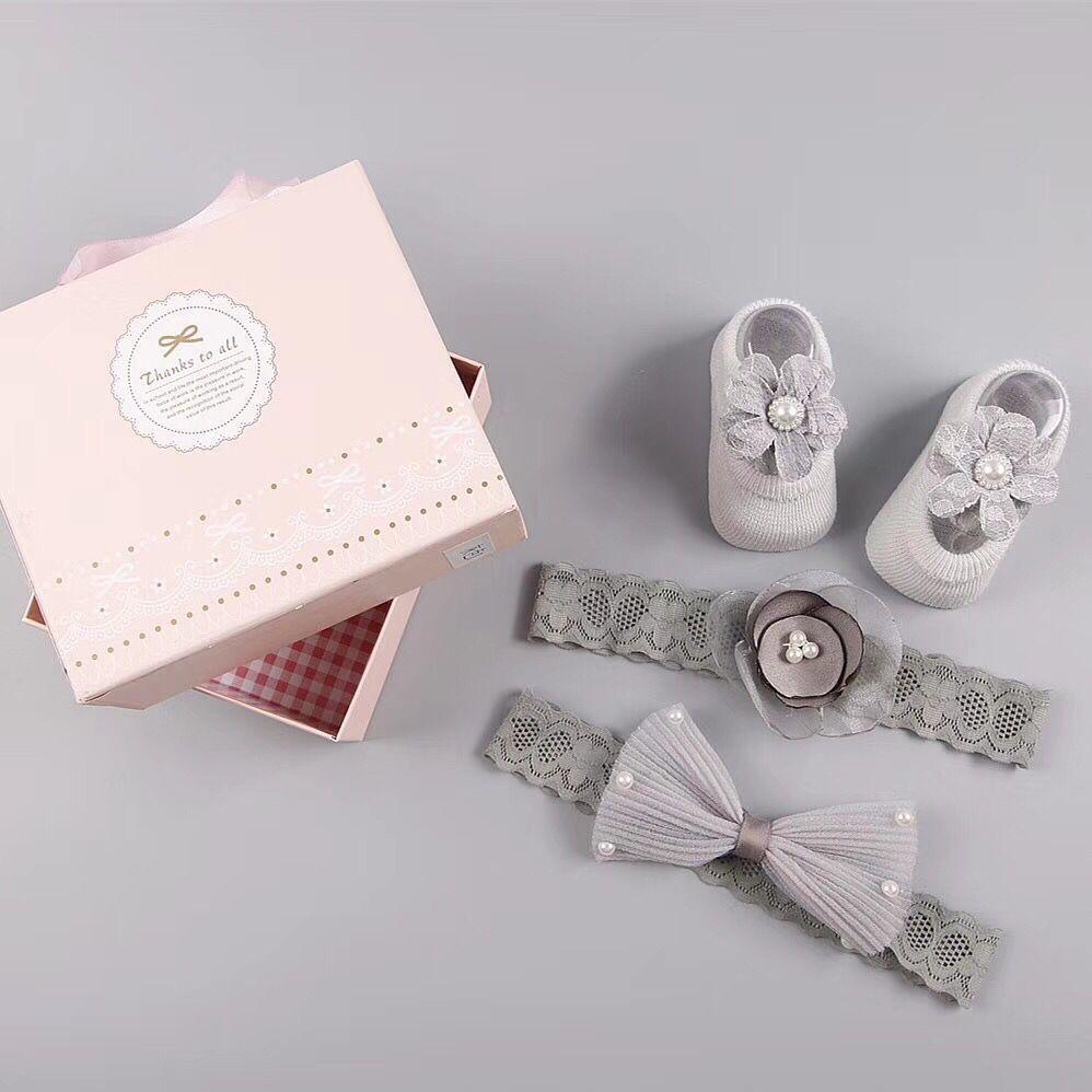 New baby hair accessories socks and shoes set box - Almoni Express